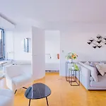 2 Private Bedrooms, Montparnasse Station Quarto em Acomodações Particulares *