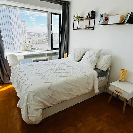 Privat bolig 2 Private Bedrooms, Montparnasse Station
