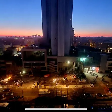 Проживание в семье 2 Private Bedrooms, Montparnasse Station