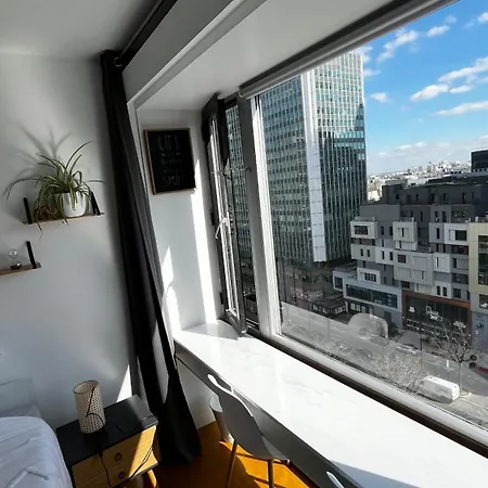 2 Private Bedrooms, Montparnasse Station *